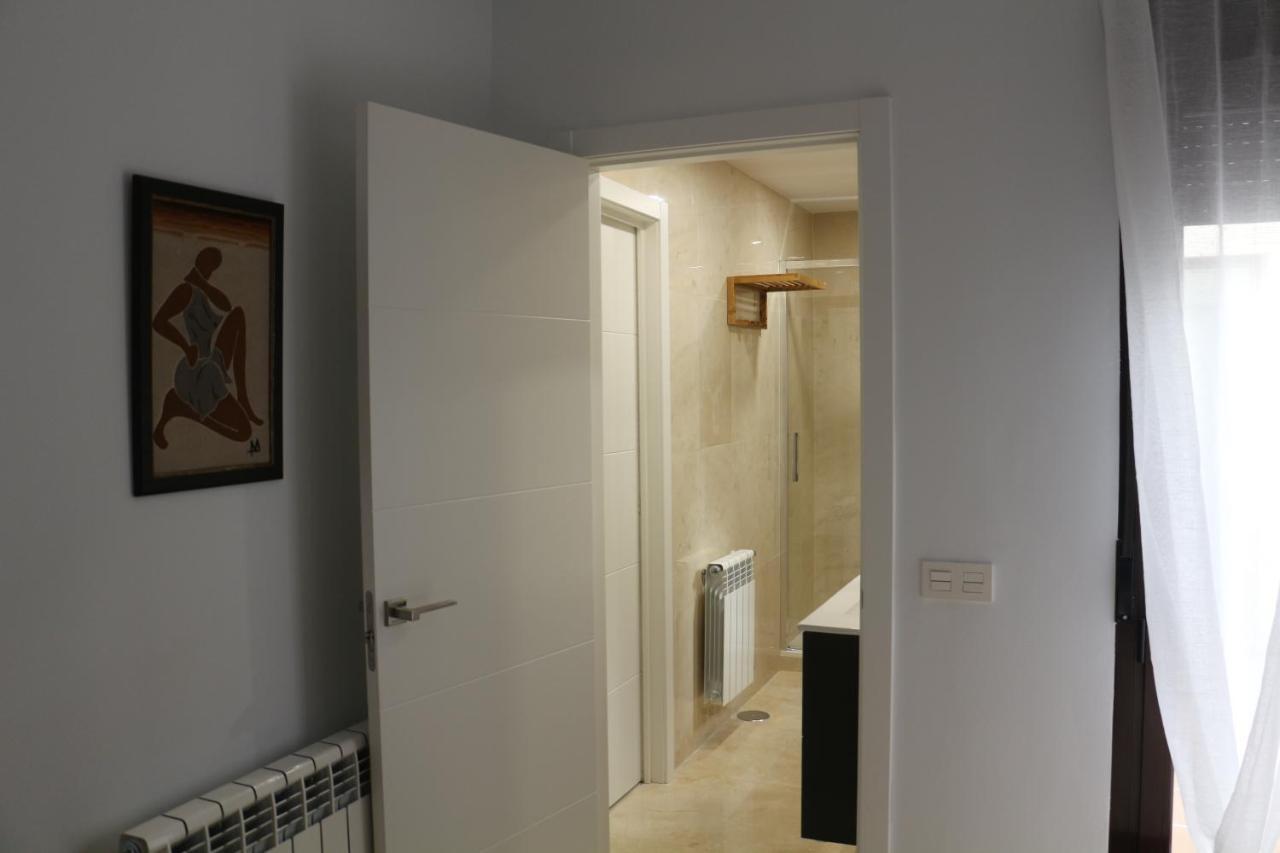 Apartamento Homelife Roca Tarpeya 4 Toledo Exterior foto